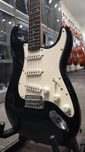 Squier Affinity Strat - 31-0600-506 2