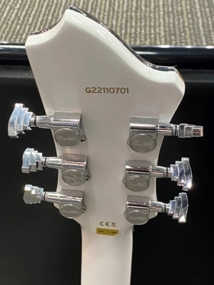 Hagstrom Fantomen Ghost Signature White Left 2