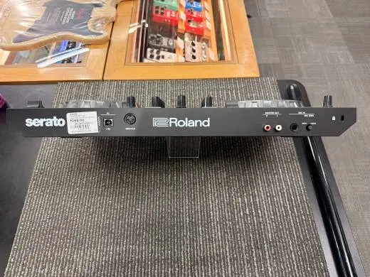 Roland - DJ-202 2