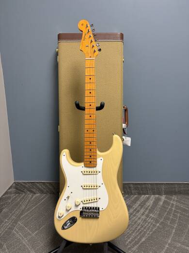 Store Special Product - Fender - 011-0242-807