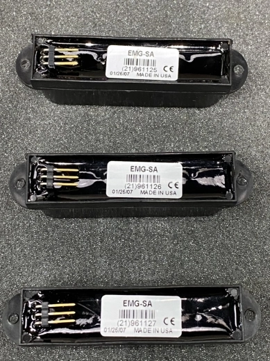 EMG - SA Strat Set Black 4