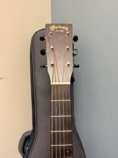 Martin Guitars - 000 JR E SAP 2