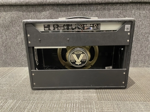 Fender - 68 Custom Deluxe Reverb 4