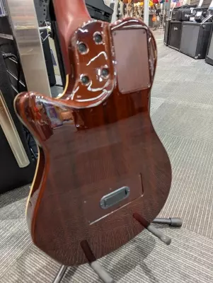 Godin Guitars - G12817 4