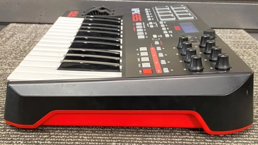 Akai - MPK225 MIDI 4