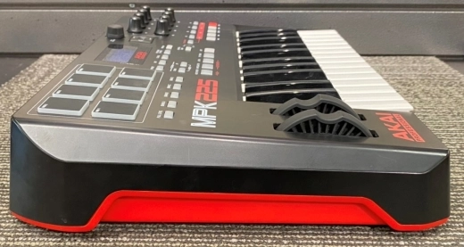 Akai - MPK225 MIDI 3