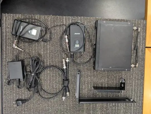 SHURE SLX WIRELESS INSTRUMENT PACK 2