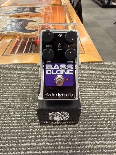 Electro-Harmonix - BASS CLONE