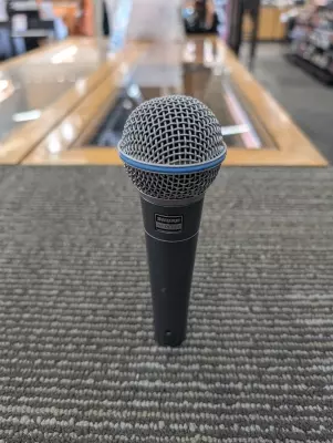 Shure - BETA58A