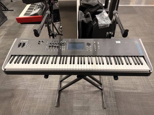 Yamaha MODX8 88-Key GHS Action Synthesizer | Long & McQuade