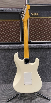 Fender - American Vintage II 1961 Stratocaster Left-Hand, Rosewood Fingerboard - Olympic White 5