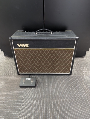 Store Special Product - Vox - AC15C1