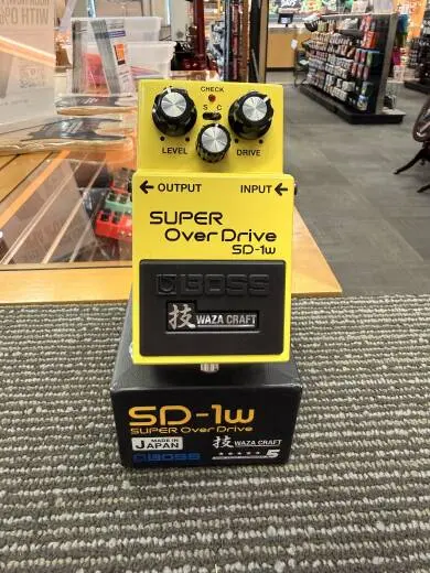 BOSS - SD-1W