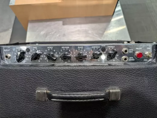 PEAVEY CLASSIC 30 112BV 2