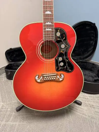 Gibson SJ-200 12-String Vintage Cherry Burst