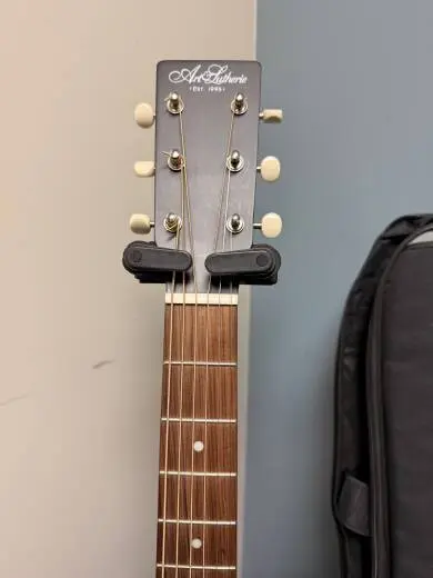 Art and Lutherie Roadhouse Natural 2