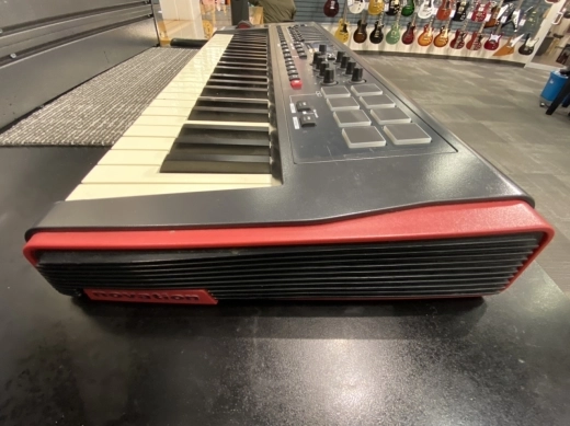 Novation - IMPULSE49 2