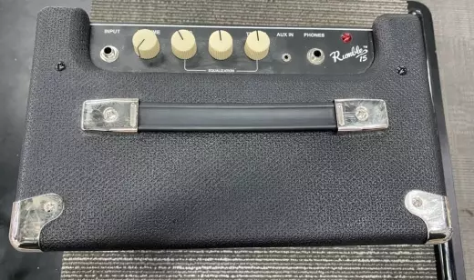 Fender - Rumble 15 Bass Amp 5