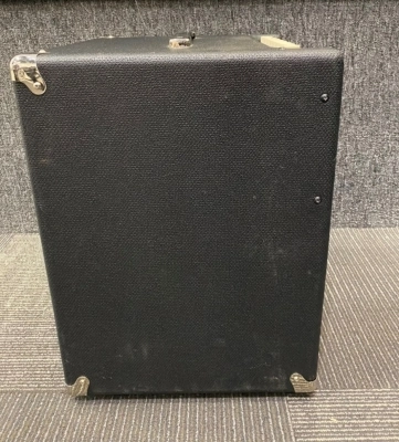 Fender - Rumble 100 V3 2