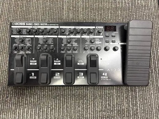 BOSS - ME-90