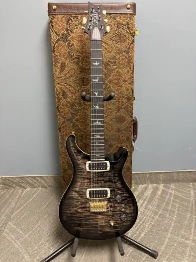 PAULS GUITAR