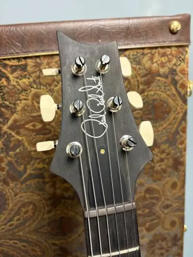 PAULS GUITAR 2