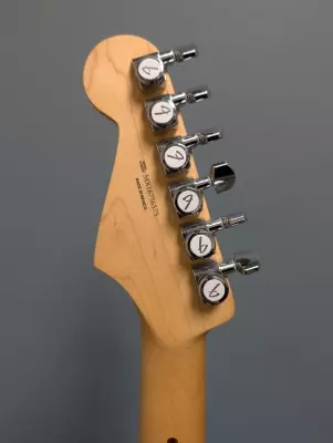 Fender - 014-4012-558 5