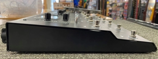 Line 6 - POD-HD500X 2