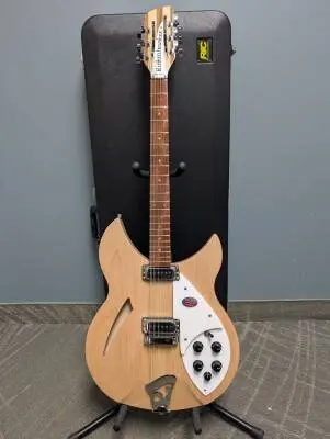 RICKENBACKER 330 12 STRING