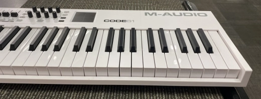M-Audio - CODE 61 Keyboard Controller 3