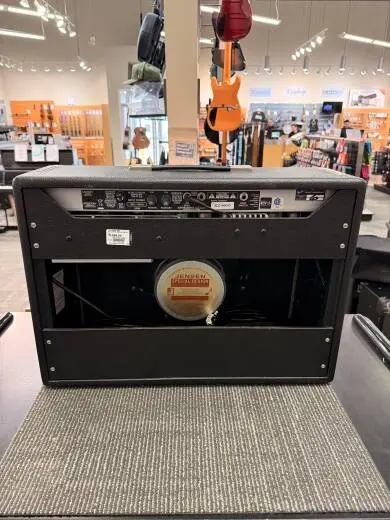 Fender - 021-7400-000 2