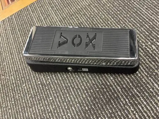 Vox - V847A