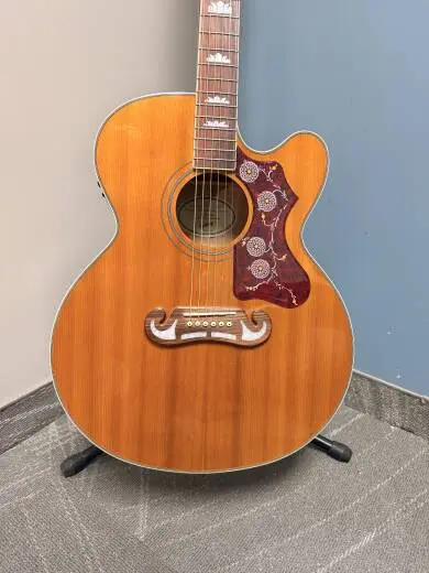 Epiphone - EJ200CEVNGH