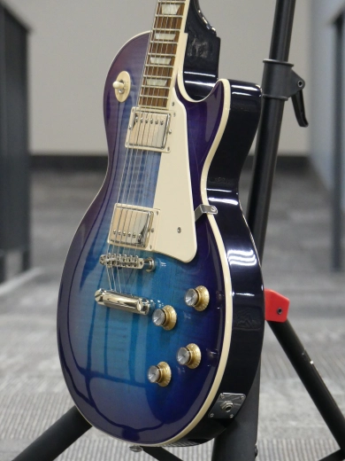 Gibson - Guitare Les Paul Classic Plus AAA - Blueberry Burst 4