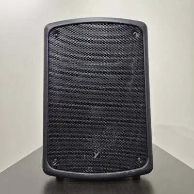 Yorkville Sound - S�rie Coliseum - Enceinte amplifi�e compacte - Woofer 8 pouces - 100 watts