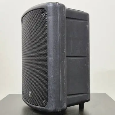 Yorkville Sound - S�rie Coliseum - Enceinte amplifi�e compacte - Woofer 8 pouces - 100 watts 2