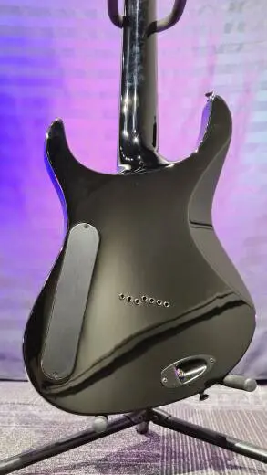 Jackson Guitars - Guitare Pro Series signature Chris Broderick Soloist 7, touche en laurier - Noir brillant 2