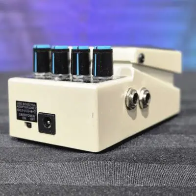BOSS - D�lai num�rique DD-8 2