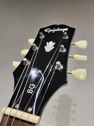 Epiphone - Guitare électrique SG Standard (fini ébène) 2