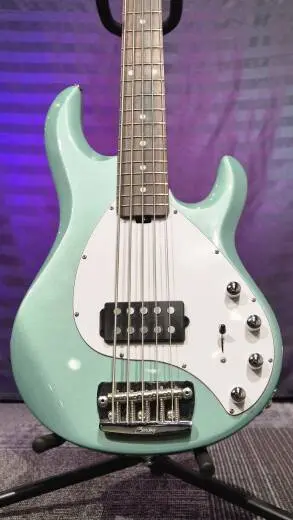 Sterling by Music Man - Basse �lectrique � 5 cordes StingRay 5 RAY35 (fini Dorado Green) 2