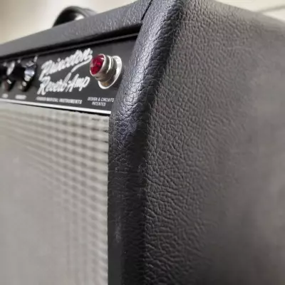 Fender - Princeton Reverb 65 (reproduction) 2