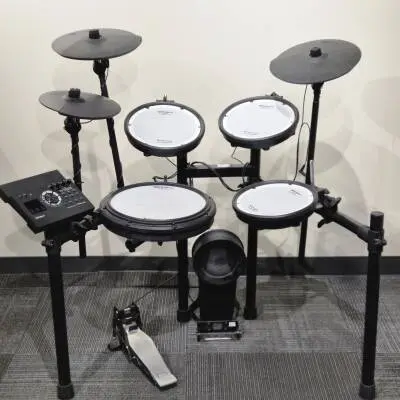 Roland - Batterie num�rique V-Drum TD-17KVS avec support MDS-COM