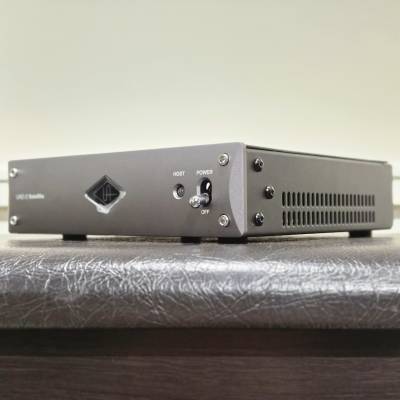 Universal Audio UAD-2 Satellite Thunderbolt 3 QUAD Core DSP
