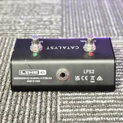 Line 6 - Commutateur au pied LFS2 pour amplificateur Catalyst CX 2