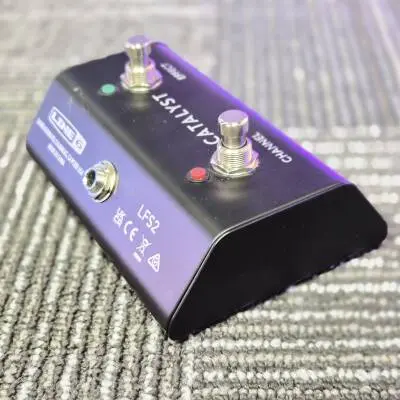 Line 6 - Commutateur au pied LFS2 pour amplificateur Catalyst CX 2