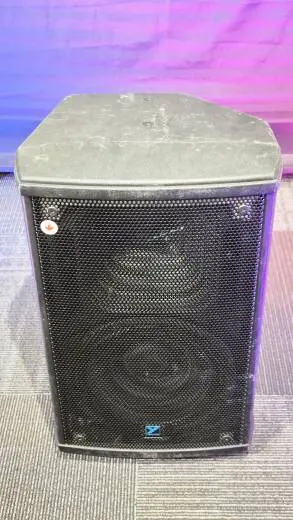 Yorkville Sound - Enceinte de sonorisation active s�rie NX - 600 watts-Peak, hp 12 pouces et pavillon 2