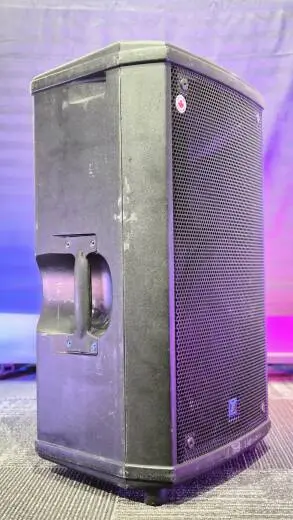 Yorkville Sound - Enceinte de sonorisation active s�rie NX - 600 watts-Peak, hp 12 pouces et pavillon 2