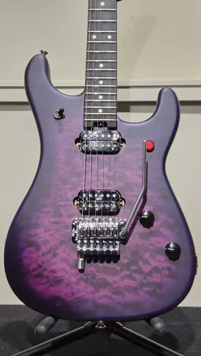 Store Special Product - EVH -  Guitare lectrique Deluxe QM srie 5150  touche en bne (fini Purple Daze)