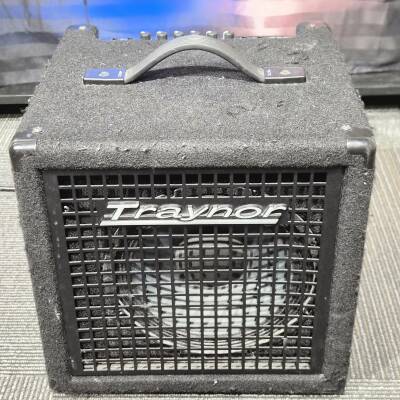 Store Special Product - Traynor - Amplificateur de basse Combo Small Block 120 watts 1x10