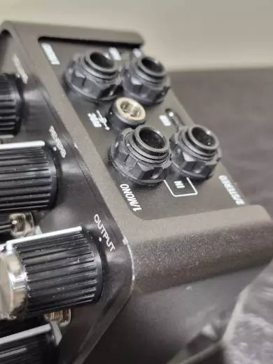 Universal Audio - Pdale damplification UAFX Dream 65 Reverb 2